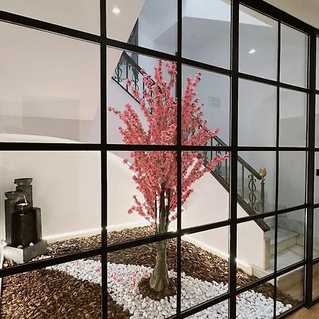 La Casa Del Escudo Trujillo