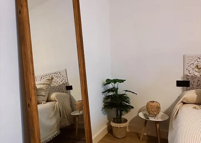 La Casa Del Escudo * Trujillo